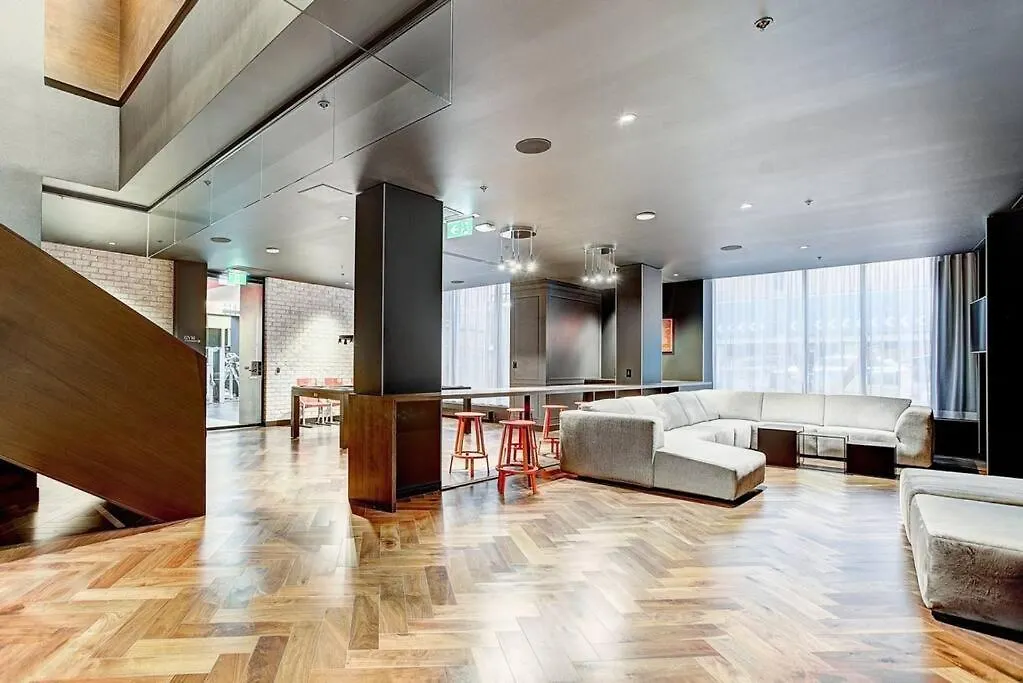 Luxury Downtown Escape Pool & Free Parking Apartamento Montréal